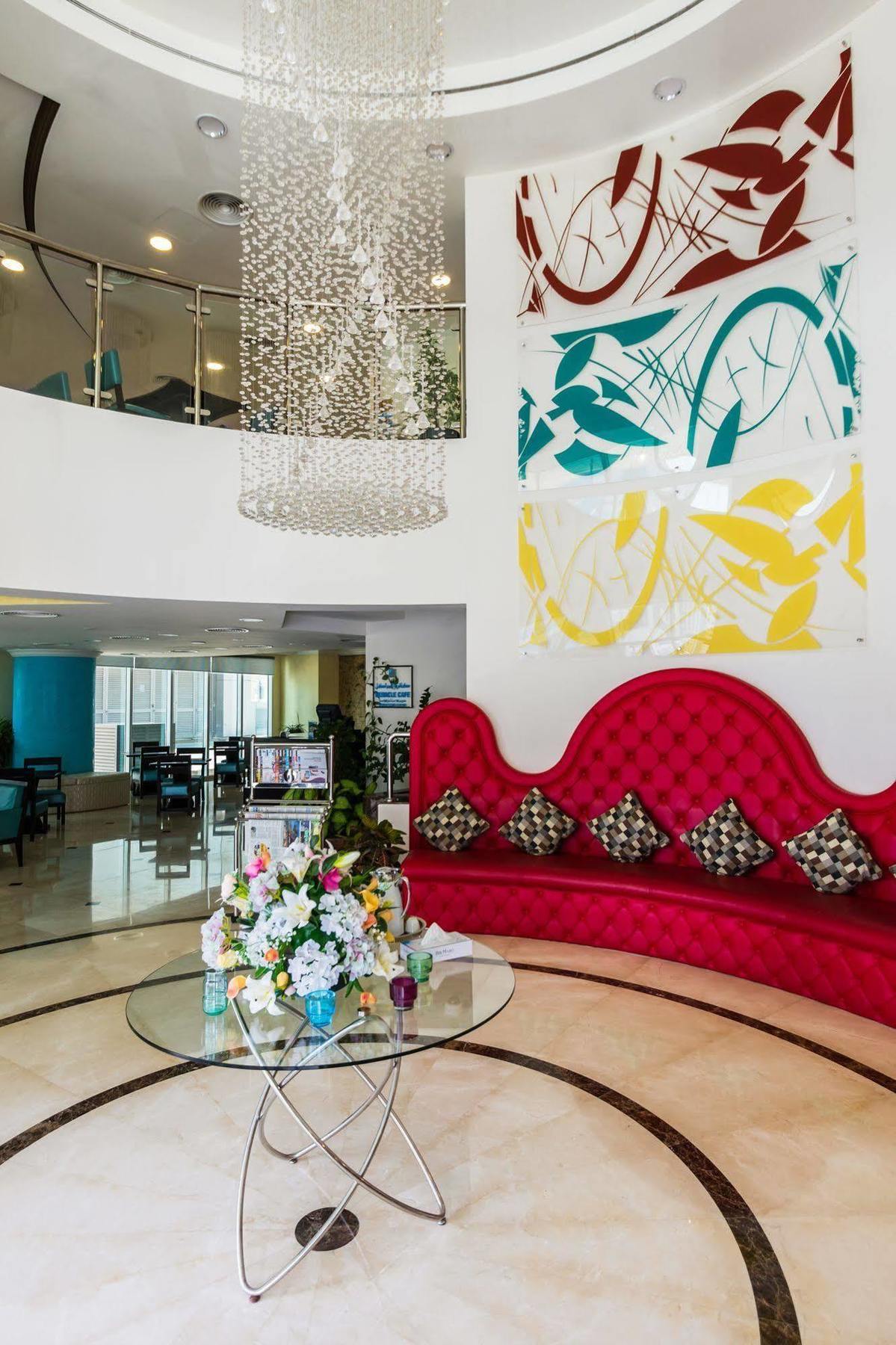 Tower Hotel Apartments Abu Dhabi Buitenkant foto